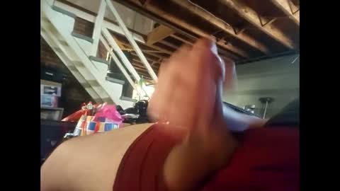 Snapshot of dilf_watchme chatting on 09-18-25, 06:10 Mr. Dilf online show from 09-18-25, 06:10