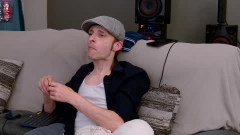 Dilldough405 online show from 12-26-24, 03:27