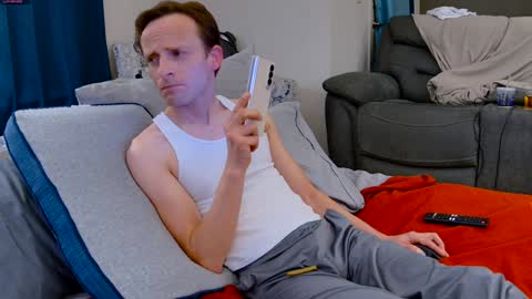 Dilldough405 online show from 01-13-25, 02:18