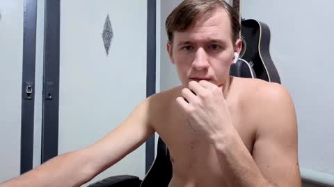 Dimetriusen online show from 01-14-25, 06:49