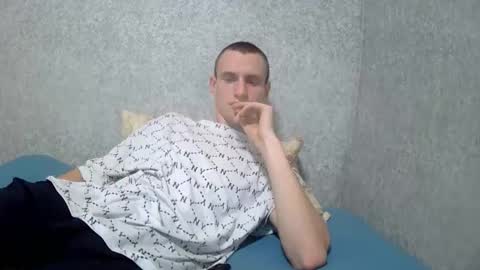 Snapshot of dimes_21 chatting on 10-15-25, 01:39 dimes_21 online show from 10-15-25, 01:39