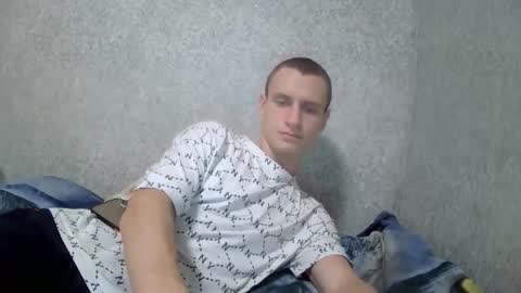 Snapshot of dimes_21 chatting on 10-23-25, 01:38 dimes_21 online show from 10-23-25, 01:38