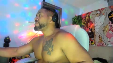 dimitry kyle mucle online show from 10-21-25, 02:01