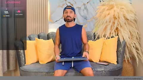 Maximus online show from 09-30-25, 08:03