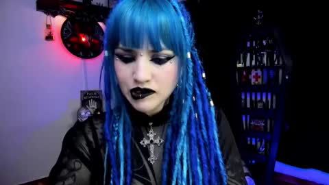 Snapshot of dimmuanddarkness chatting on 12-21-25, 10:55 dimmuanddarkness online show from 12-21-25, 10:55