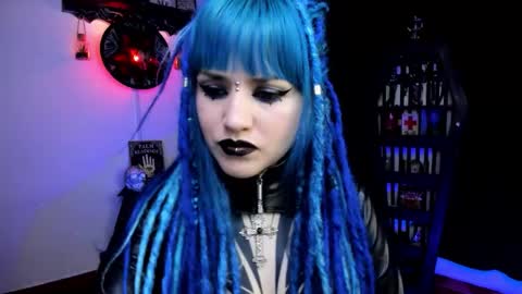 Snapshot of dimmuanddarkness chatting on 12-22-25, 01:19 dimmuanddarkness online show from 12-22-25, 01:19