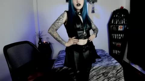 dimmuanddarkness online show from 04-16-26, 03:24