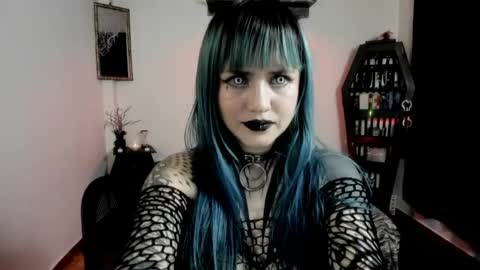 Snapshot of dimmuanddarkness chatting on 06-06-26, 06:40 dimmuanddarkness online show from 06-06-26, 06:40
