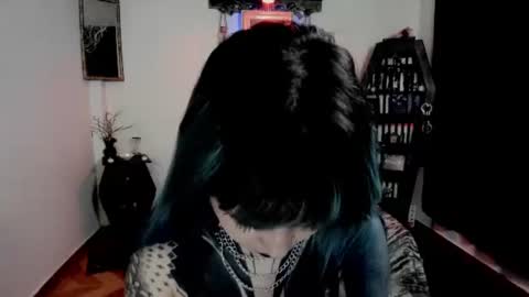 Snapshot of dimmuanddarkness chatting on 06-11-26, 02:53 dimmuanddarkness online show from 06-11-26, 02:53