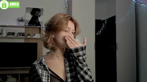 Dina online show from 12-19-24, 07:40