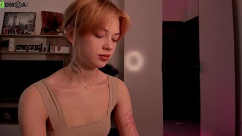 Dina online show from 12-14-25, 08:41