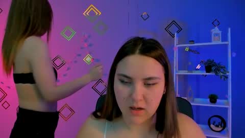 dina_bloom online show from 04-05-26, 07:00