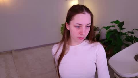 Dina online show from 04-11-26, 05:56