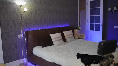 dinacandy online show from 03-12-26, 08:42