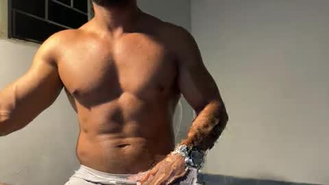 Snapshot of dinhoo14 chatting on 02-22-26, 12:12 dinhoo14 online show from 02-22-26, 12:12