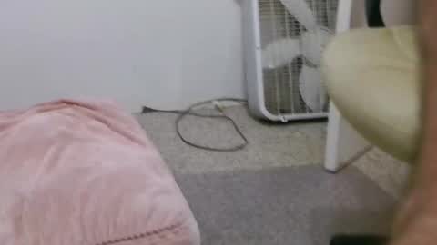 Snapshot of dinkdork094 chatting on 01-16-26, 01:42 Dinkdork just having a good time online show from 01-16-26, 01:42