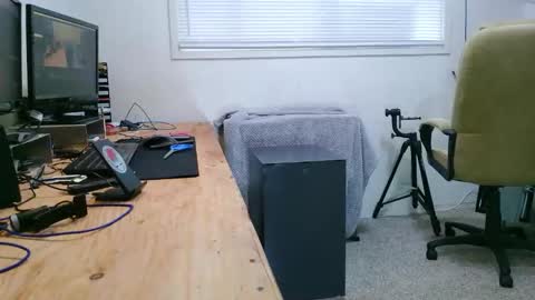 Snapshot of dinkdork094 chatting on 03-08-26, 08:01 Dinkdork just having a good time online show from 03-08-26, 08:01