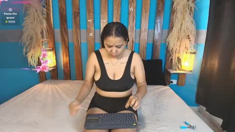 dinokoandkimcyci online show from 04-05-26, 12:02