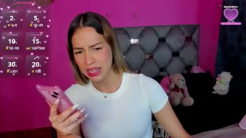 Snapshot of dione_sexyy chatting on 10-28-25, 03:54 IG dionemontecarlo19 online show from 10-28-25, 03:54