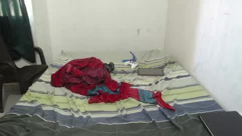 Henry online show from 09-14-25, 02:27