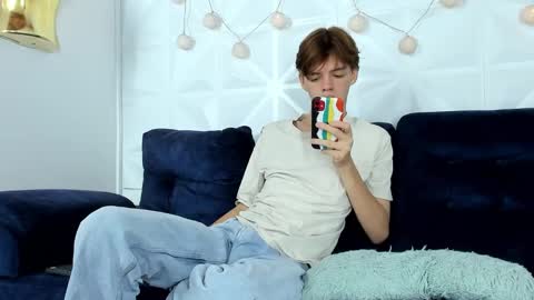 apollo online show from 02-23-25, 01:10