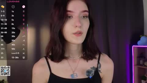 Snapshot of dionneslupe chatting on 10-16-25, 06:31 Ness online show from 10-16-25, 06:31