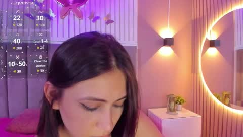 Snapshot of diosa_cristal chatting on 01-15-25, 09:45 Cristal online show from 01-15-25, 09:45