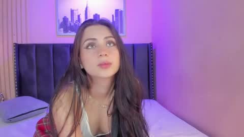 Snapshot of diosa_cristal chatting on 05-16-26, 04:09 Cristal online show from 05-16-26, 04:09