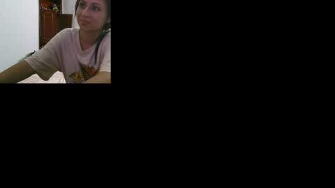 Cristal Independent model online show from 04-12-26, 04:28