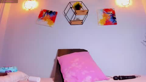 Karla  online show from 12-03-25, 12:03