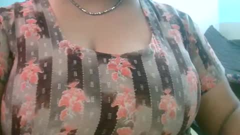 dipa2345 online show from 09-15-25, 03:50