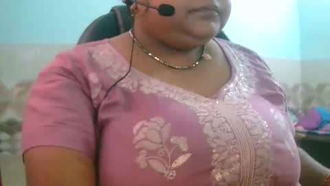 dipa2345 online show from 09-22-25, 11:12