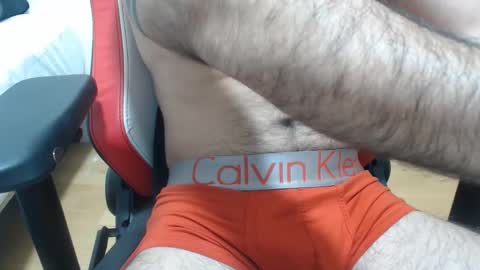 Snapshot of dirfocus chatting on 10-18-25, 03:13 Z online show from 10-18-25, 03:13