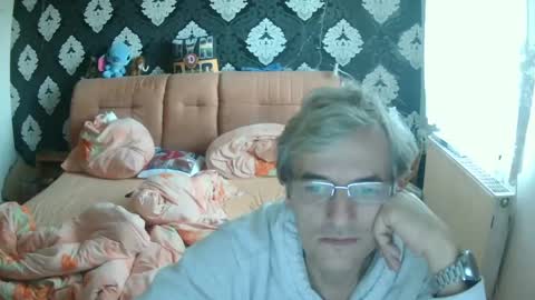 Snapshot of dirk6873 chatting on 12-05-24, 12:44 Adam Carla online show from 12-05-24, 12:44