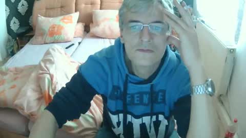 Snapshot of dirk6873 chatting on 02-17-25, 12:59 Adam Carla online show from 02-17-25, 12:59