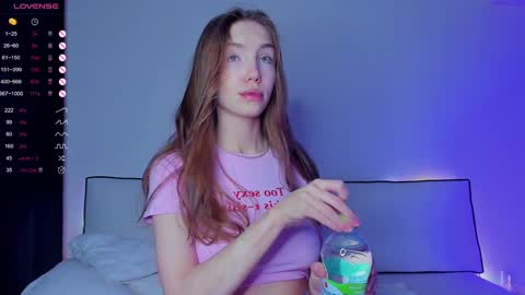 Hailey online show from 12-07-24, 05:15