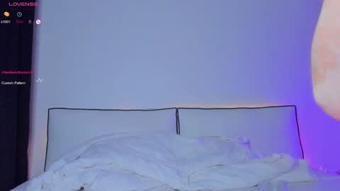 Hailey online show from 02-06-25, 12:54