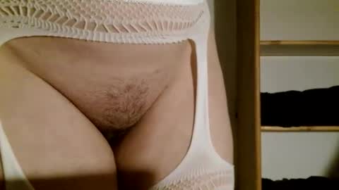 Shelly online show from 10-29-25, 10:33