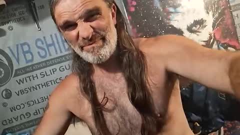 Snapshot of dirtmcgirt82 chatting on 03-05-26, 06:20 dirtmcgirt82 online show from 03-05-26, 06:20