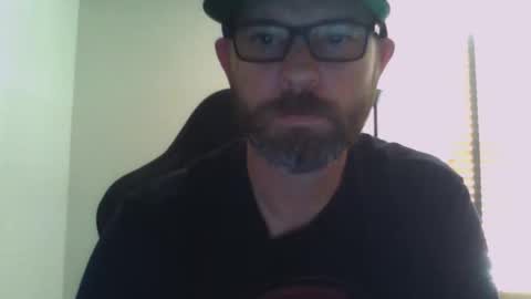 Snapshot of dirtrider15 chatting on 01-25-25, 07:18 dirtrider15 online show from 01-25-25, 07:18