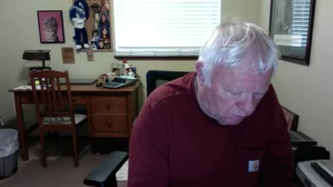 dirtrider195080438 online show from 05-31-26, 07:59