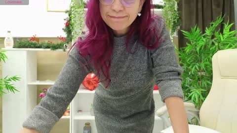 Snapshot of dirty_mature chatting on 12-28-24, 06:17 dirty_mature online show from 12-28-24, 06:17