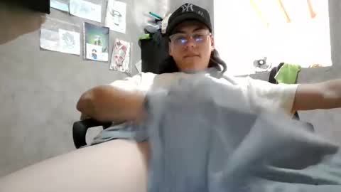 dirty model online show from 05-24-26, 04:34