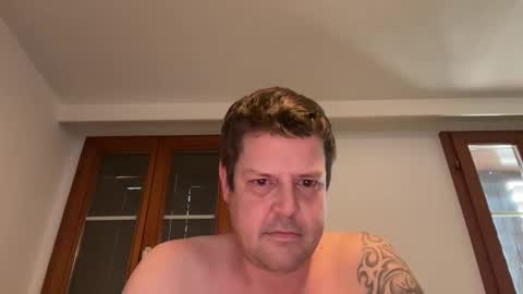 Jan online show from 01-08-25, 01:31