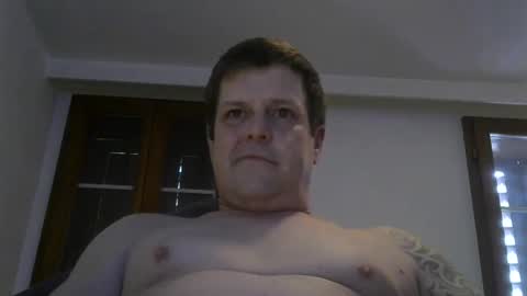 Snapshot of dirtybastard81 chatting on 01-09-25, 12:41 Jan online show from 01-09-25, 12:41