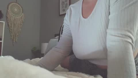 Daisy Wylde online show from 12-03-24, 10:28