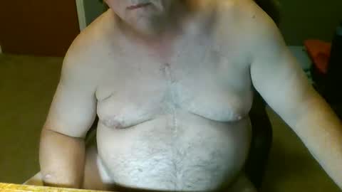 Snapshot of dirtydave52 chatting on 09-30-25, 10:15 dirtydave52 online show from 09-30-25, 10:15