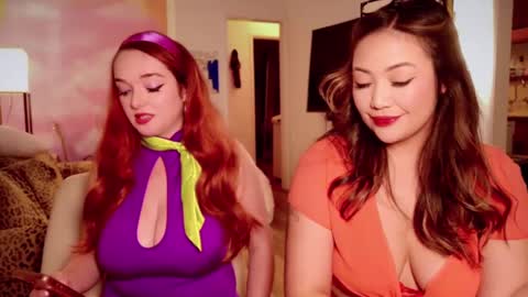 Laney Jane online show from 10-31-25, 01:50