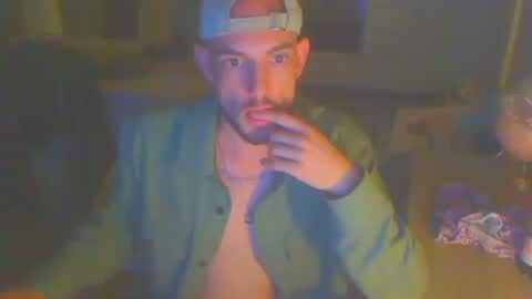 Snapshot of dirtylove25 chatting on 09-12-25, 01:06 Dirtynight online show from 09-12-25, 01:06