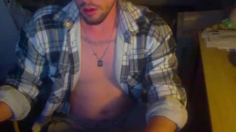 Snapshot of dirtylove25 chatting on 09-30-25, 12:37 Dirtynight online show from 09-30-25, 12:37